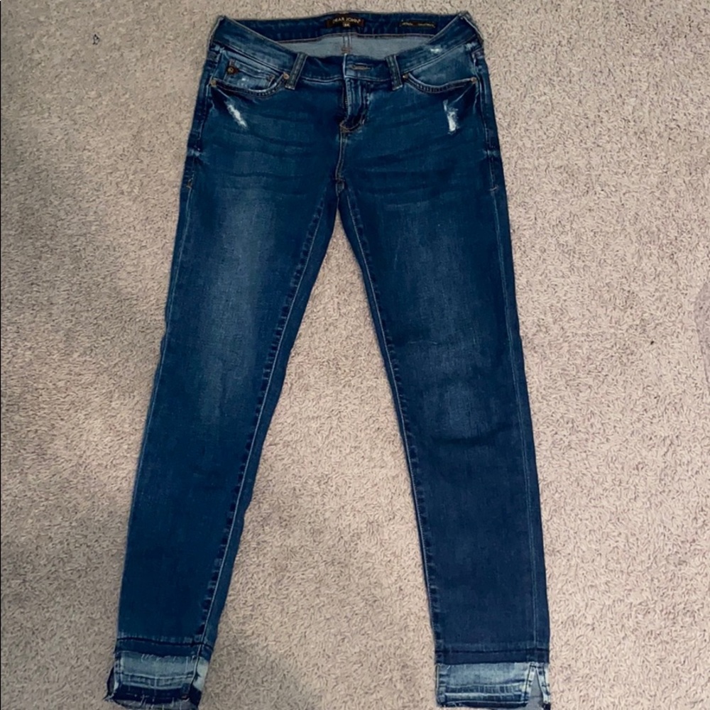 Super flattering jeans!!